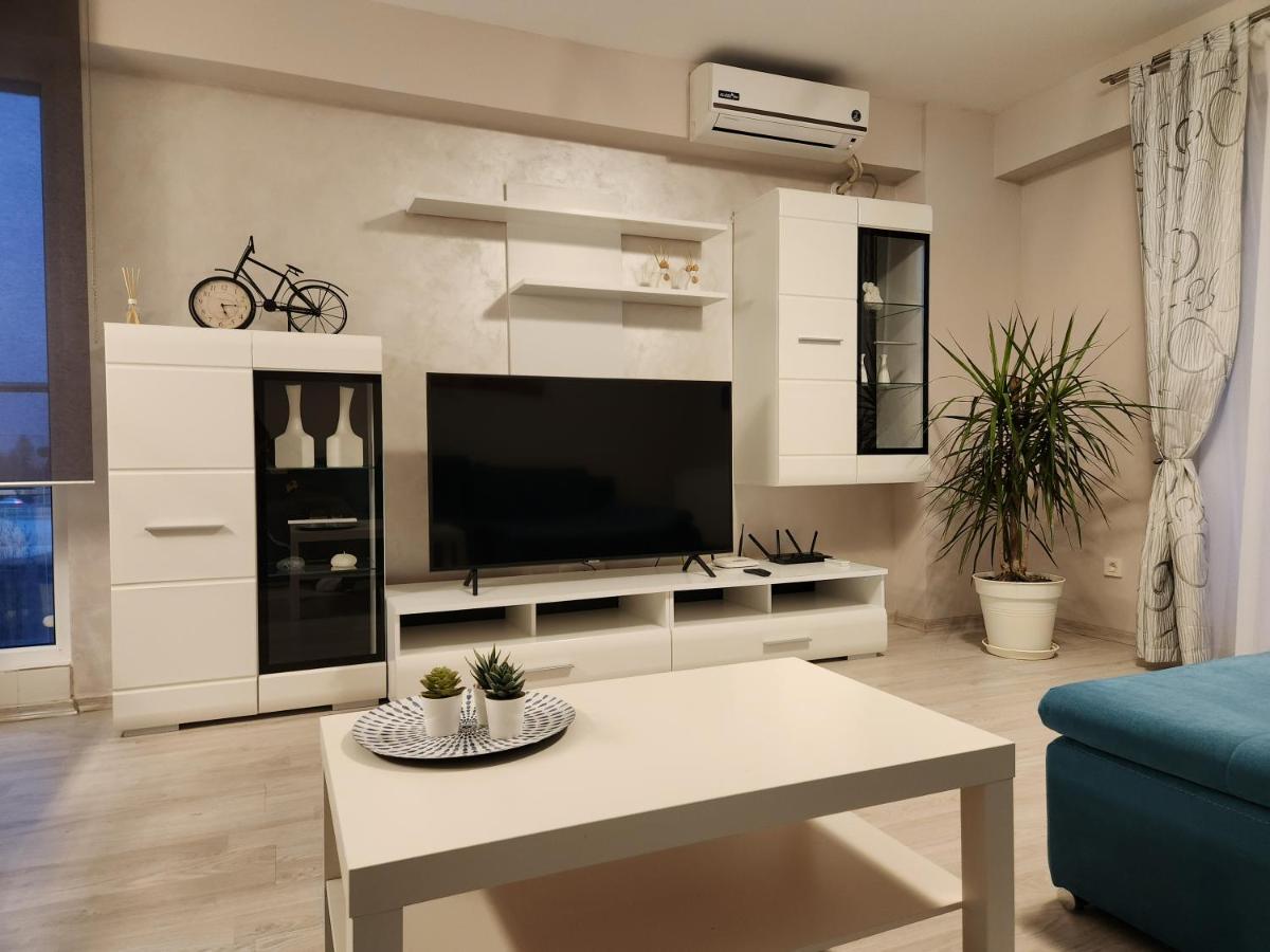 Airport Apartment Otopeni Exteriör bild